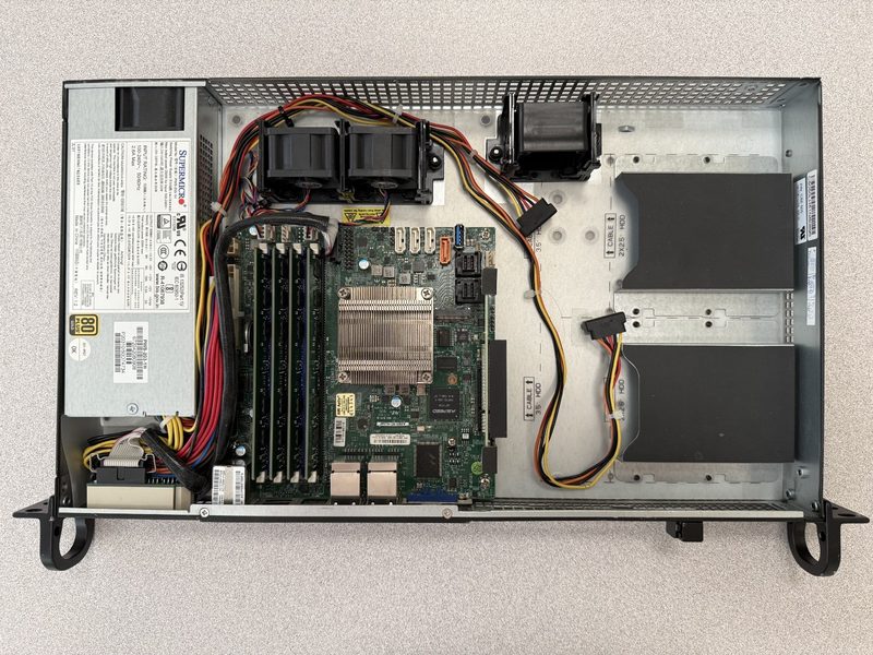 Сервер Supermicro 5019A-FTN4