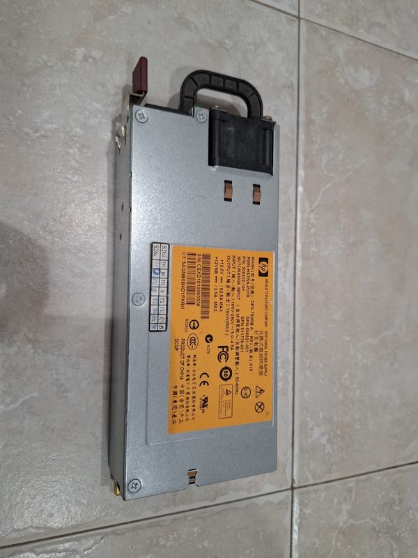 Блок питания HPE 506822-101