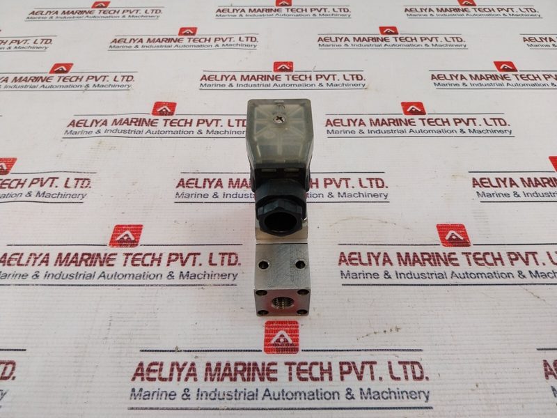 Датчик давления Danfoss 5100-1811-2CB04