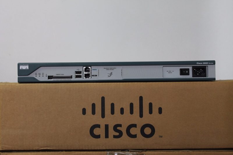 Маршрутизатор Cisco 512D/256F