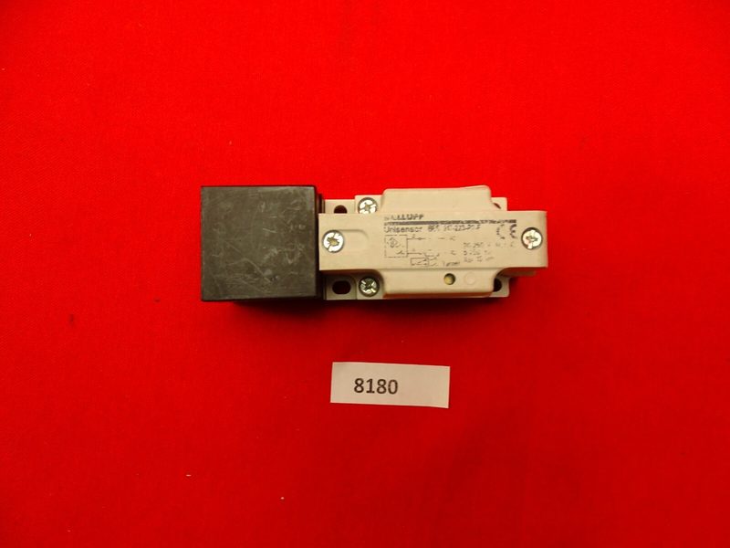 Индуктивный датчик Balluff 517-223-P3-E