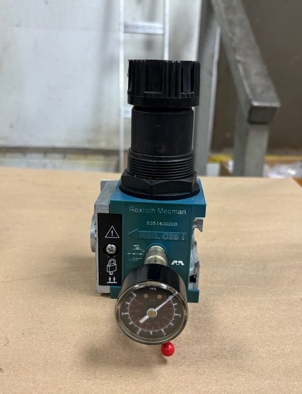 Трубопроводная арматура Bosch Rexroth 5351430200