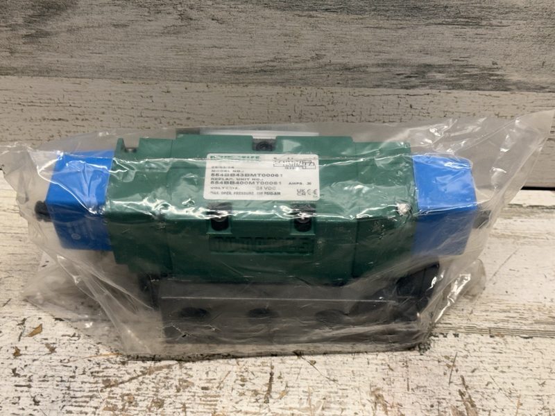 Электромагнитный клапан Numatics 553BB43AMT19M61