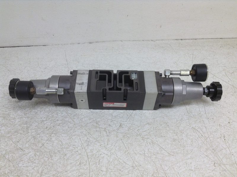 Пневмоклапан Numatics 554RQ12AJ000000