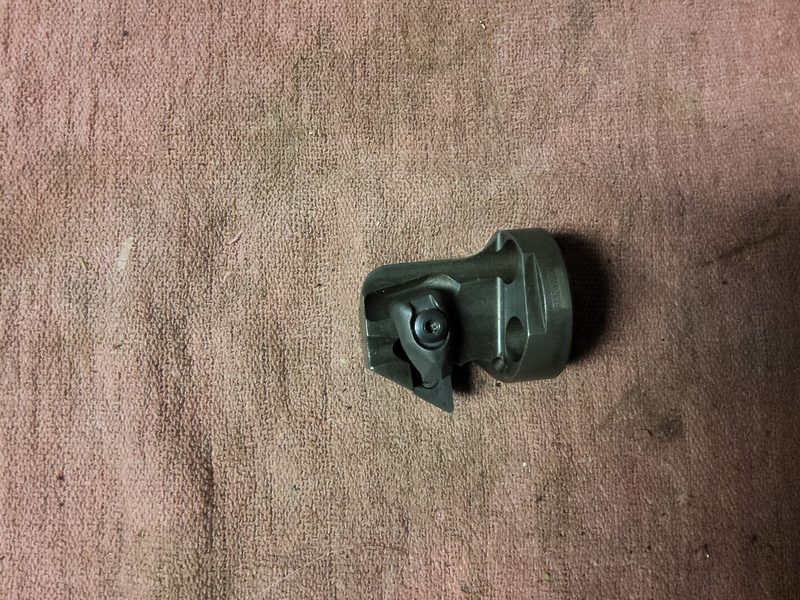Режущий инструмент Sandvik 570-DDUNR-32-11X