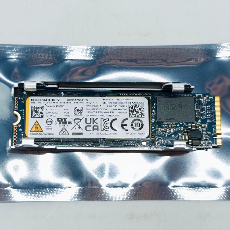 SSD-накопитель Lenovo 5SS1D33779
