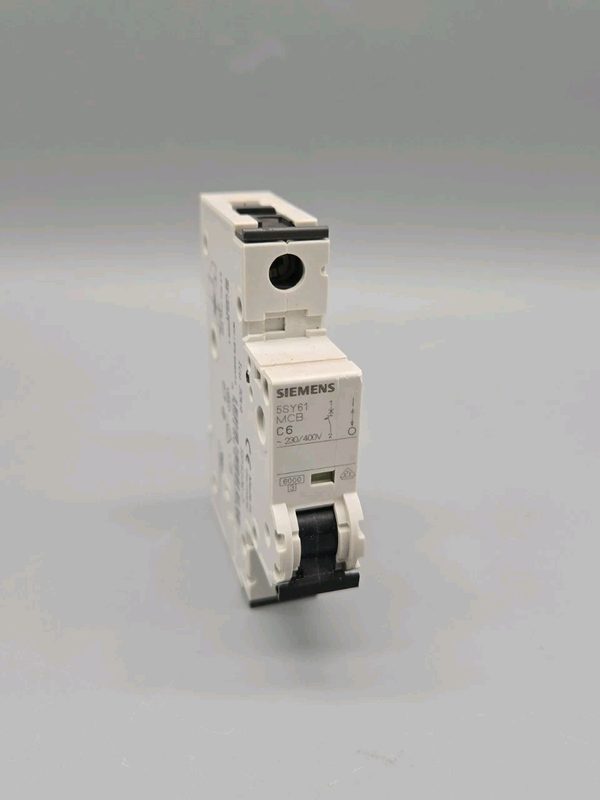 Автоматический выключатель Siemens 5SY6106-7