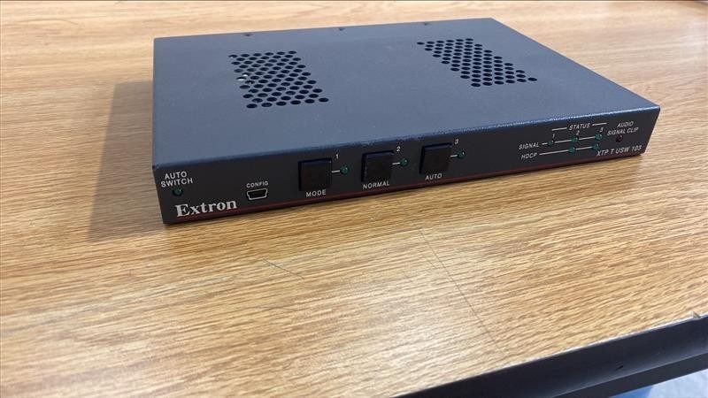 Видеокоммутатор Extron 60-1198-01