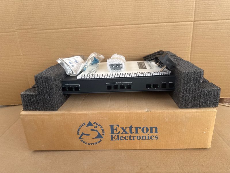 Матричный коммутатор Extron 60-635-21