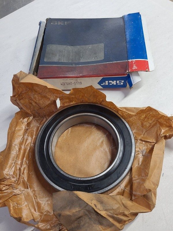 Подшипник 6015-2RSJEM