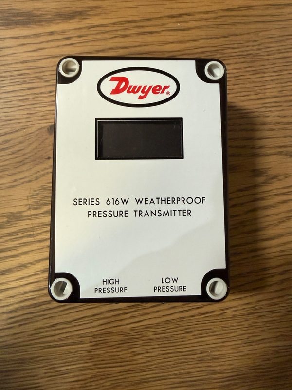 Датчик давления 616W-4-LCD
