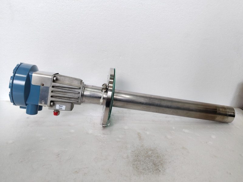 Датчик Emerson 6888A-10XY-1-1-5DR-00-00-0-0-0-0