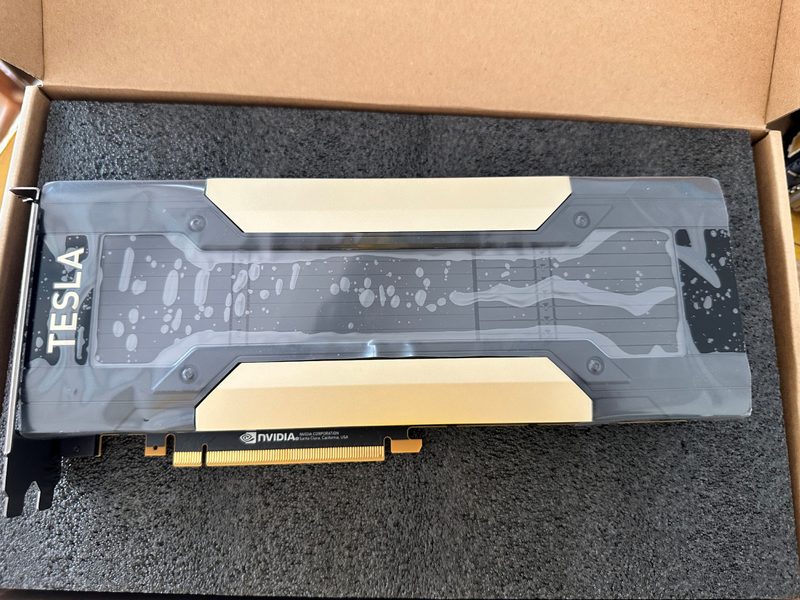 GPU-ускоритель NVIDIA 699-2G500-0212-400