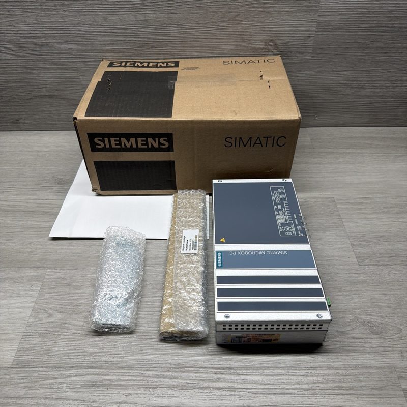 Промышленный компьютер Siemens 6AG4141-5BC05-0GA0