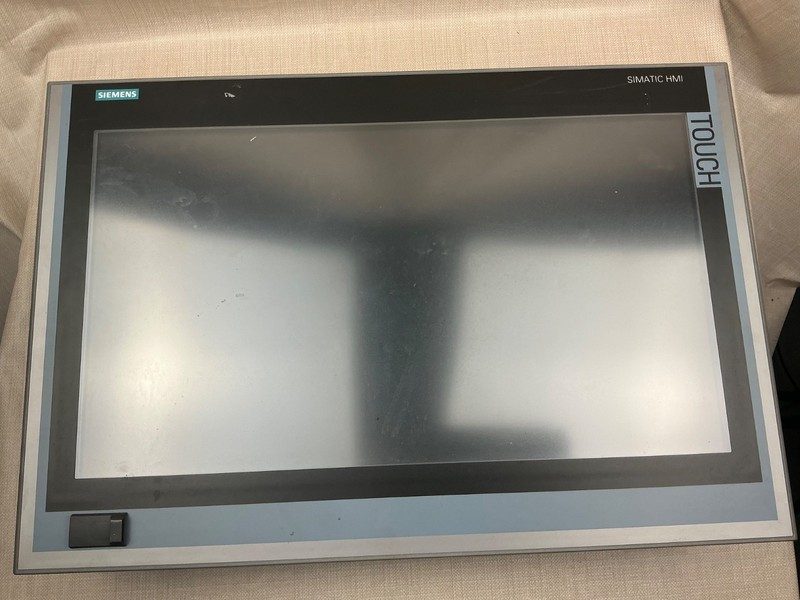 Промышленный компьютер Siemens 6AV720-2GY31-0BX6