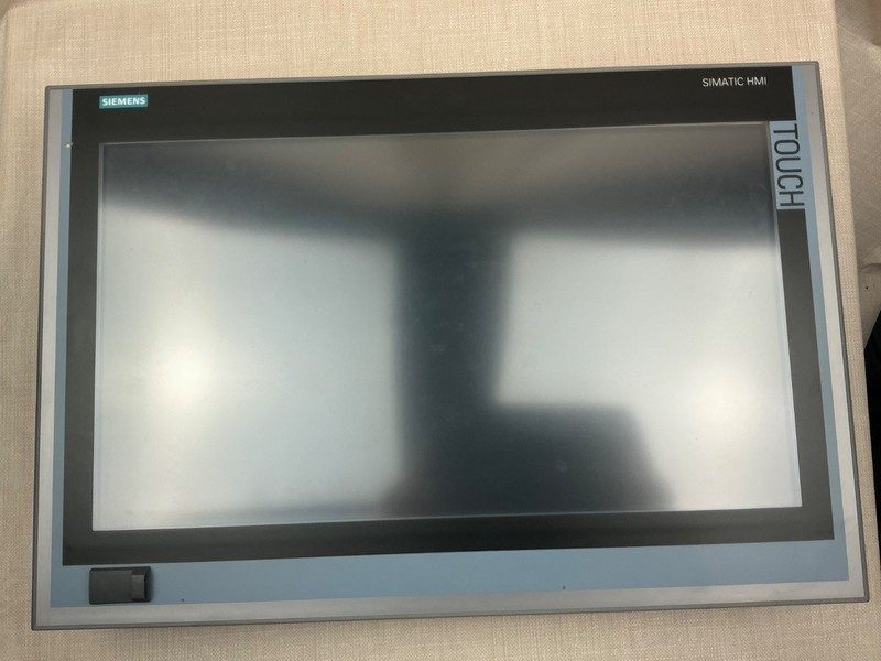 Промышленный компьютер Siemens 6AV7240-3EC04-0HA0