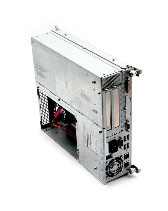 Промышленный компьютер Siemens 6AV7804-0BC21-0AA0