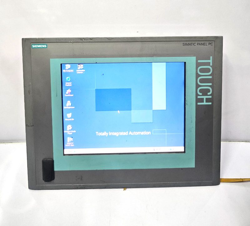 Промышленный компьютер Siemens 6AV7884-0AA10-6DA0
