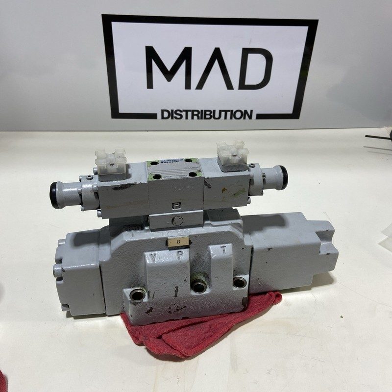 Пневмораспределитель Bosch Rexroth 6C-11/25A24NZ4M