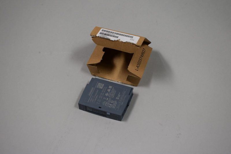 Модуль ввода-вывода Siemens 6ES7137-6AA00-0BA0