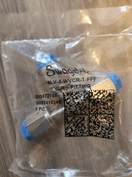 Фитинг Swagelok 6LV-4-WVCR-T-FFF