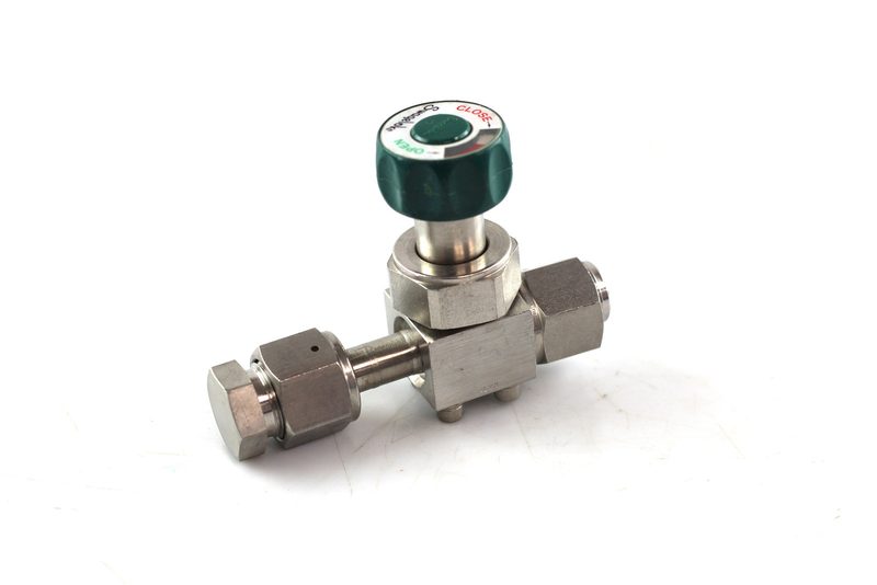 Клапан Swagelok 6LV-DFBW8-P-GR
