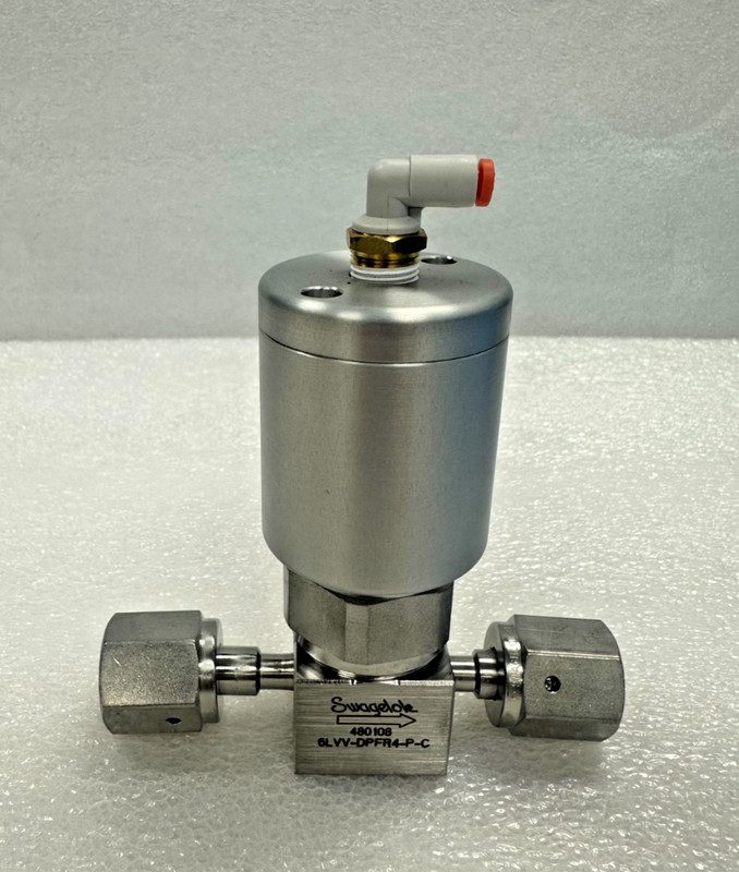 Клапан Swagelok 6LVV-DPFR4-P-C