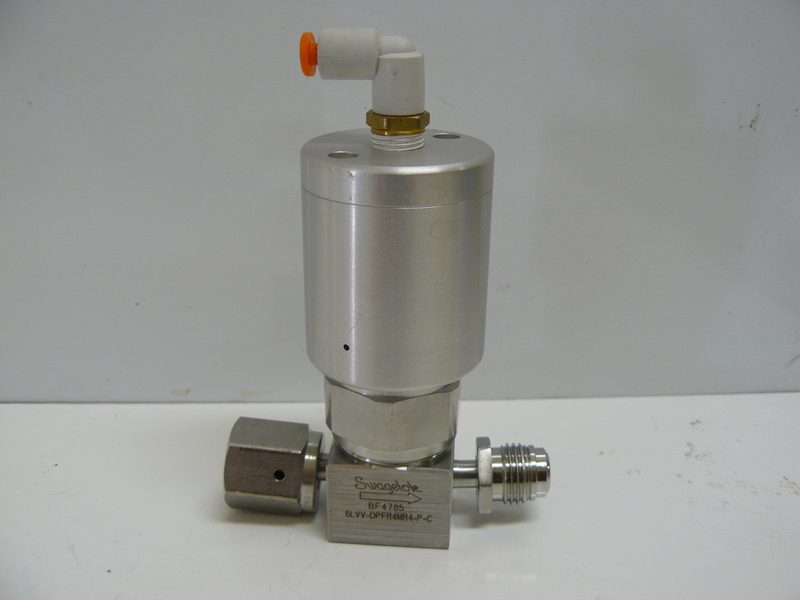 Клапан Swagelok 6LVV-DPFR4MR4-P-C