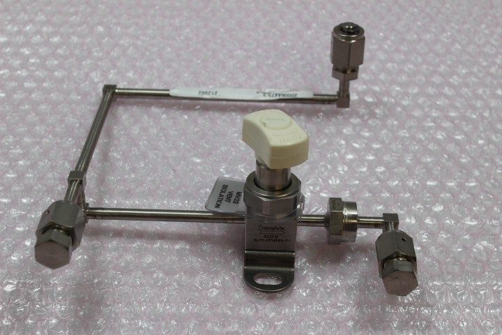 Клапан Swagelok 6LVV-DPHBW4-P1