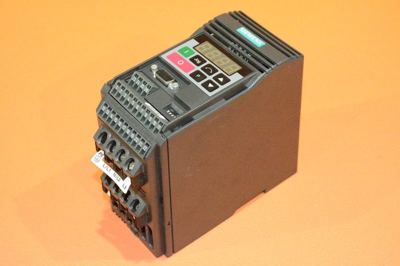 Частотный преобразователь Siemens 6SE3212-0DA40