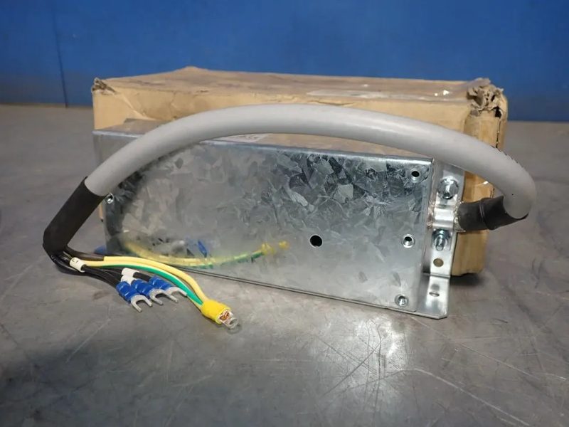 Частотный преобразователь Siemens 6SE6400-2FA00-6AD0