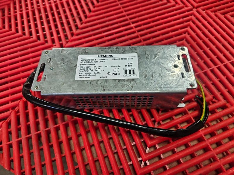 Частотный преобразователь Siemens 6SE6400-3CC00-2AD3