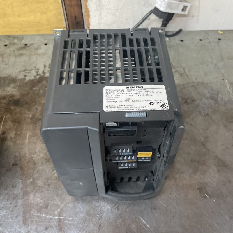 Частотный преобразователь Siemens 6SE6420-2UC21-5BA1