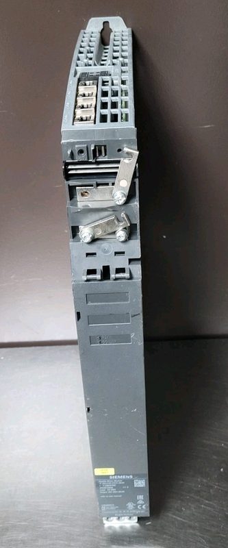 Частотный преобразователь Siemens 6SL3120-2TE21-0AA4