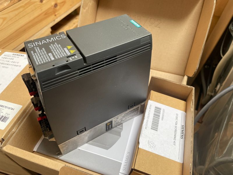 Частотный преобразователь Siemens 6SL3210-1KE12-3AP0