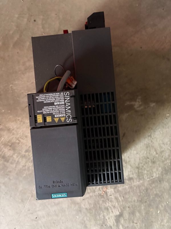 Частотный преобразователь Siemens 6SL3210-1KE23-2UF1