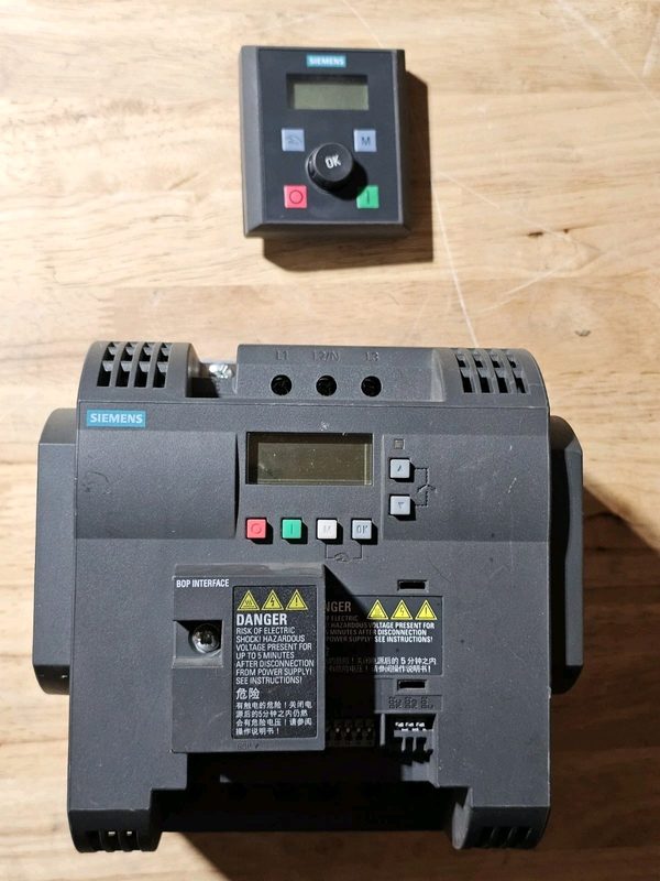 Частотный преобразователь Siemens 6SL3210-5BE25-5UV0