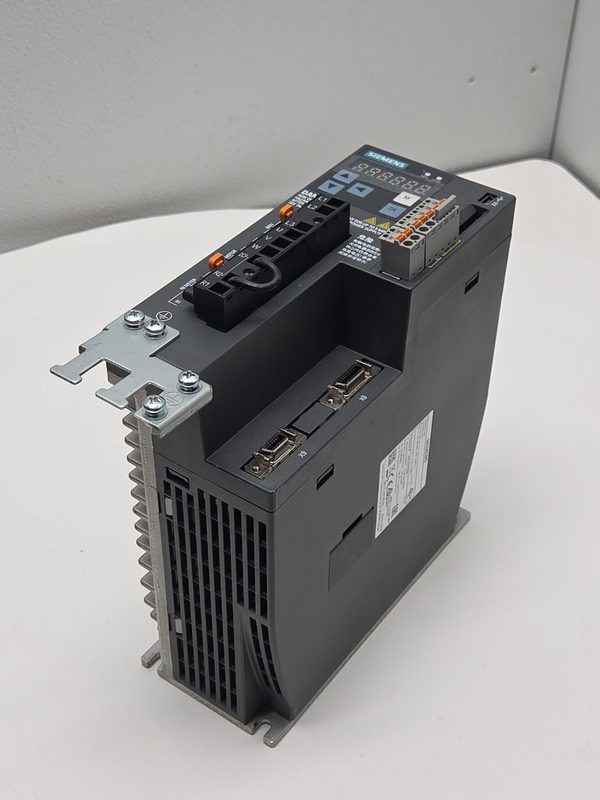 Частотный преобразователь Siemens 6SL3210-5FE10-8UF0