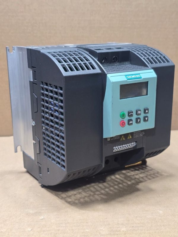 Частотный преобразователь Siemens 6SL3211-0AB23-0UA1