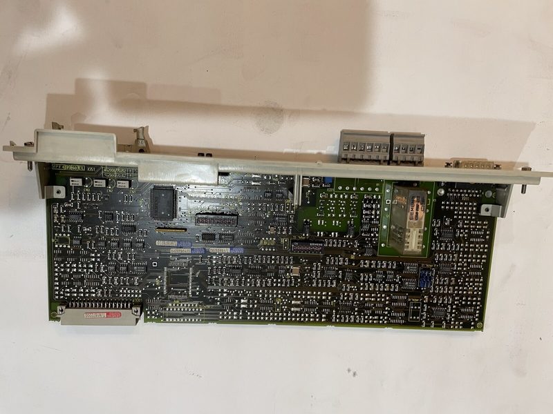 Сервоусилитель Siemens 6SN1118-0AD11-0AA0