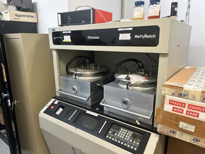 Тестер Tektronix 700