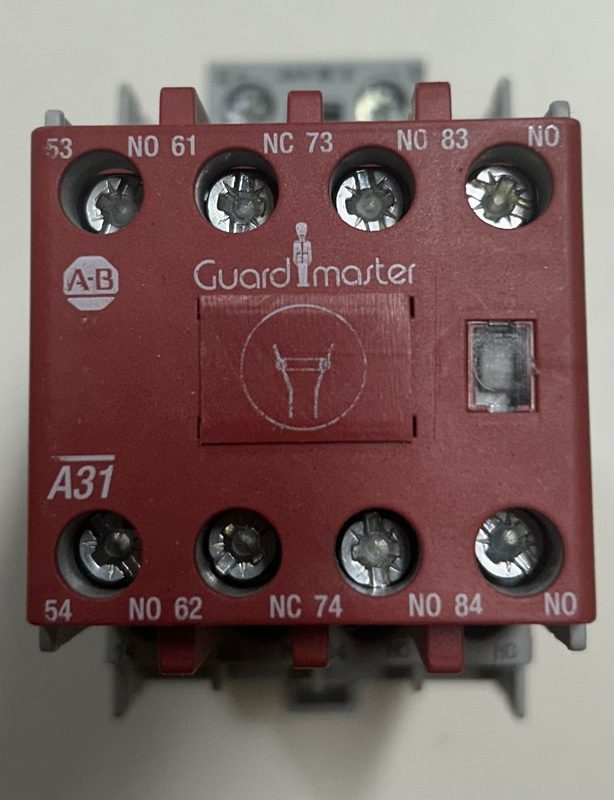 Реле безопасности Allen-Bradley 700S-CF620EJC