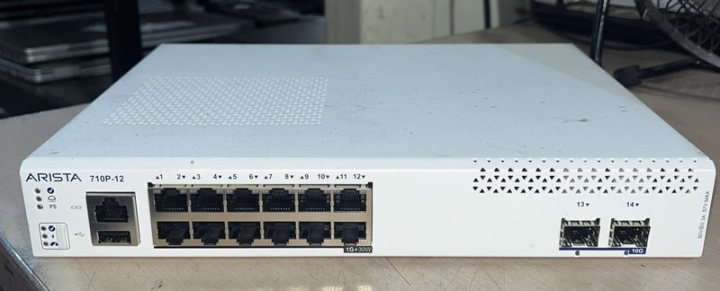 Коммутатор Arista 710P-12