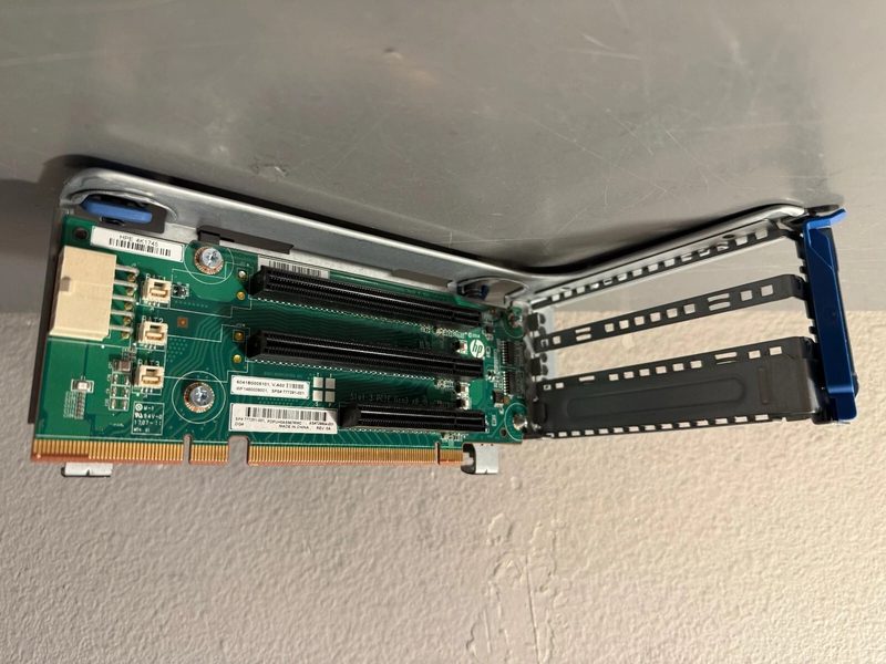Райзер-плата HPE 719072-001