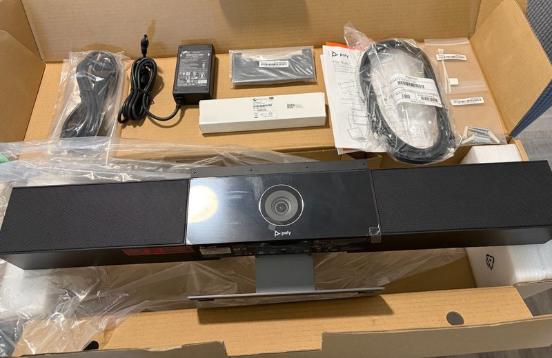 AV-оборудование Poly 7200-85830-001