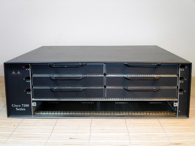 Маршрутизатор Cisco 7206