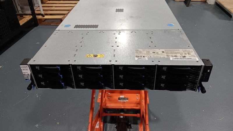 Сервер Intel 7377FT4