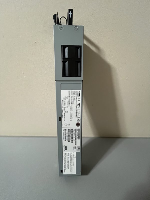 Блок питания Juniper 740-041741