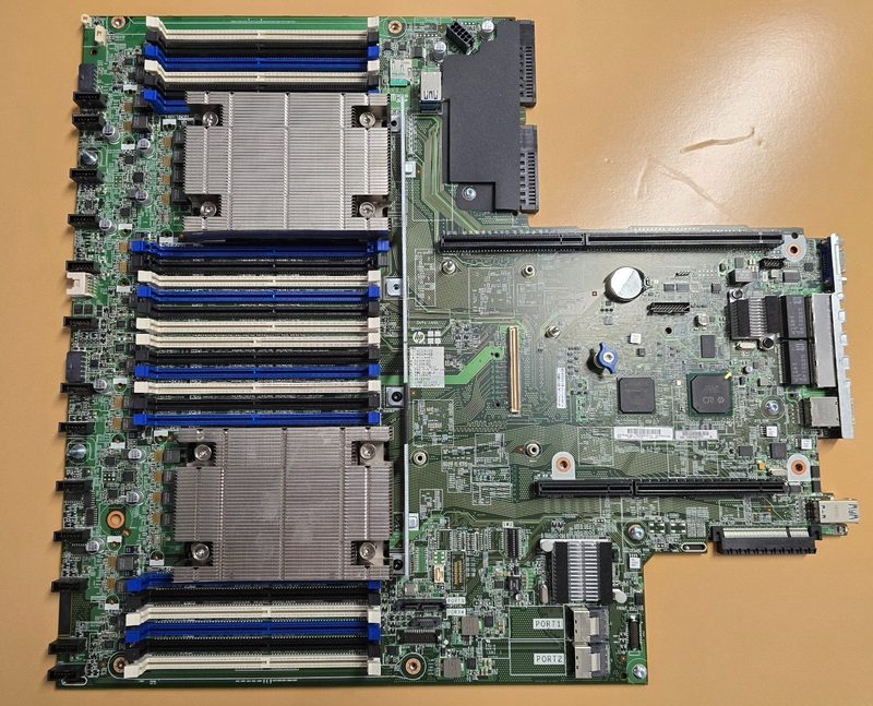 Запчасть для сервера HPE 775400-001