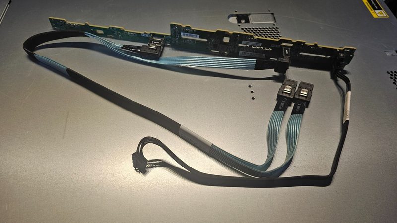 Бэкплейн HPE 780428-001